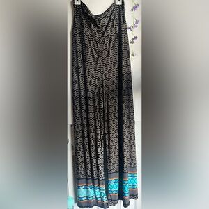 Beautifully Patterned Elephant Pants Size Women’s Large